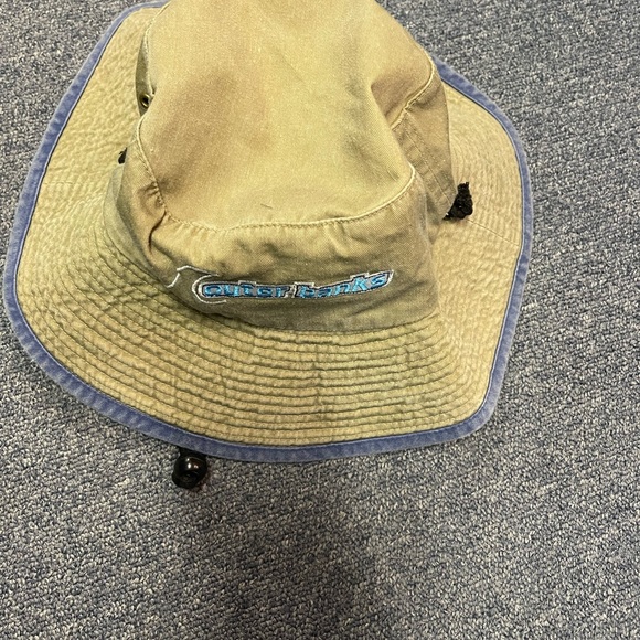 Hawkeye Caps.   CL/GR10 - Picture 5 of 5